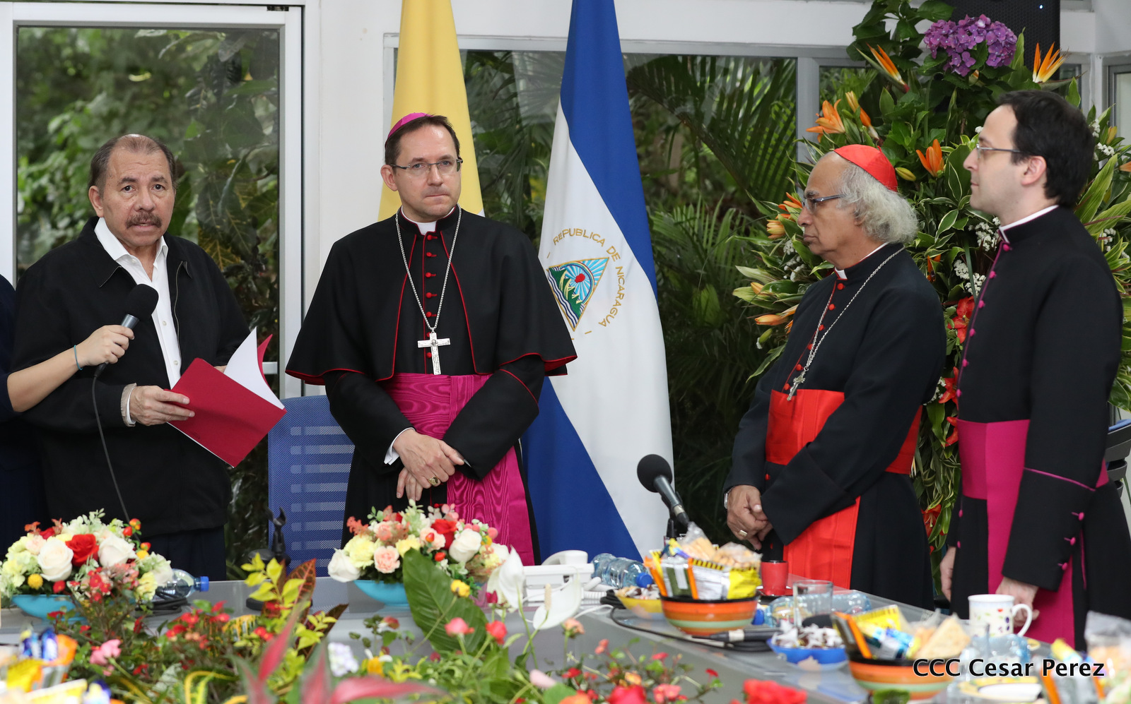 Nuncio1
